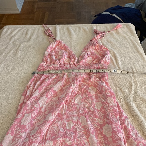 Aakaa beautiful pink floral flowy maxi sundress from high end boutique - Picture 14 of 15